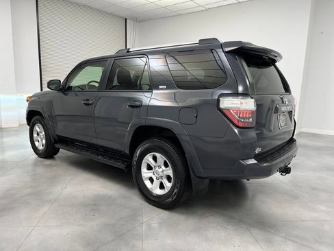 Used 2024 Toyota 4Runner SR5 image 5