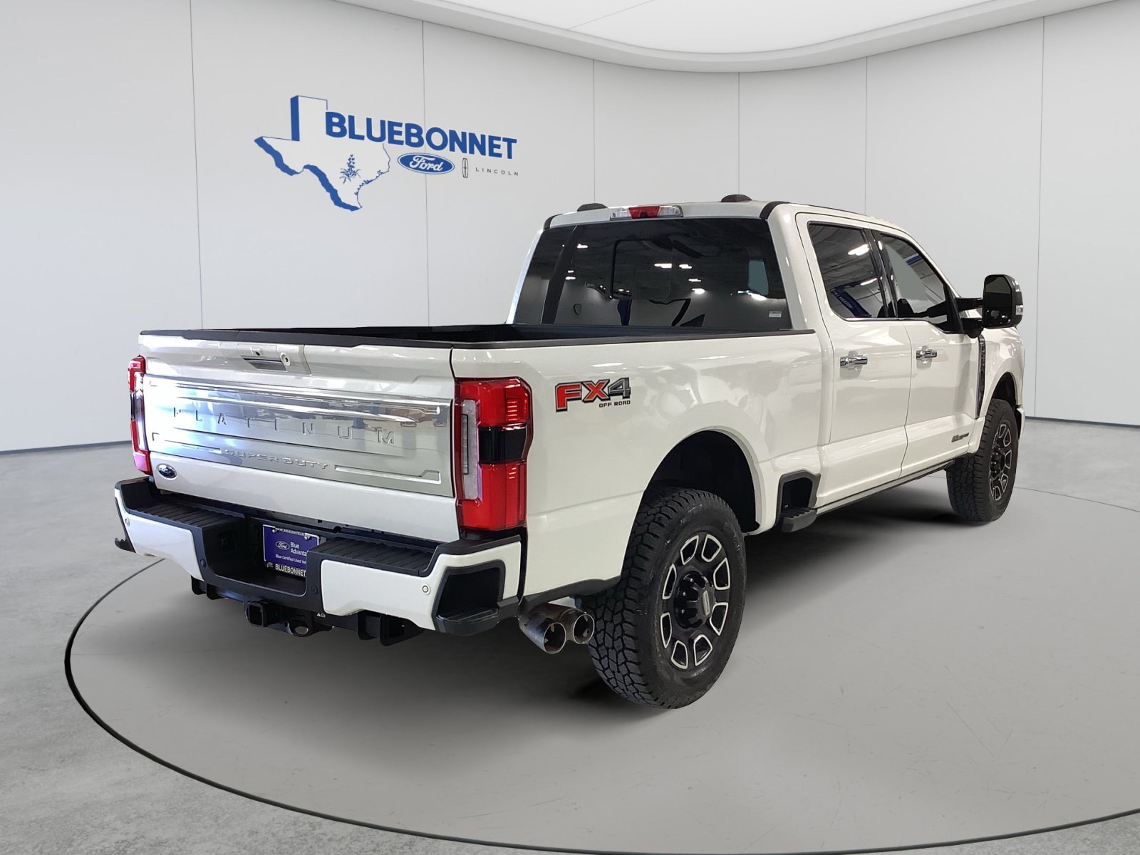 Used 2024 Ford F250 Platinum AWD/4WD image 5