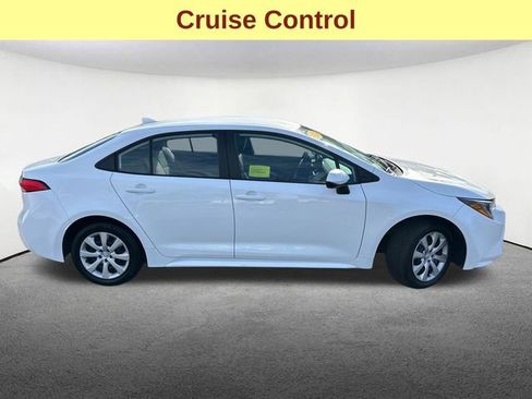 Used 2024 Toyota Corolla LE FWD image 12