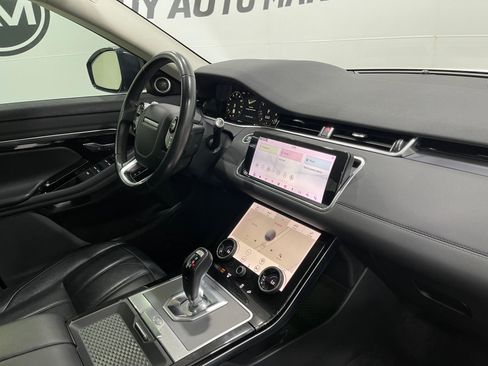 Used 2020 Land Rover Range Rover Evoque SE image 21