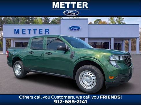 Used 2025 Ford Maverick XL w/ 4K Tow Package AWD/4WD image 1