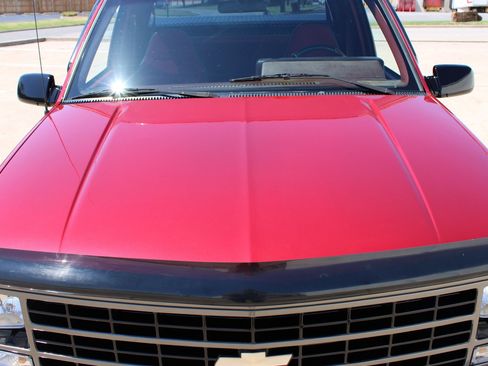 Used 1990 Chevrolet Silverado 1500 2WD Extended Cab image 24