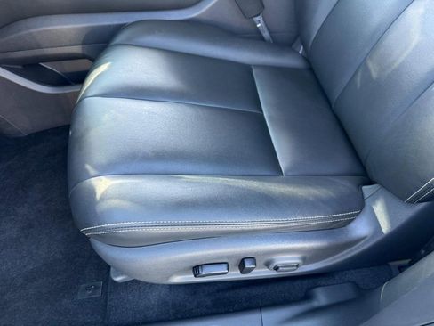 Used 2024 Nissan Murano SV w/ SV Midnight Edition Package image 18