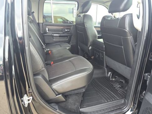 Used 2015 RAM 1500 Laramie w/ Convenience Group AWD/4WD image 6