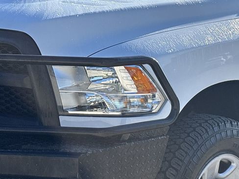 Used 2017 RAM 3500 Tradesman w/ Cold Weather Group image 6