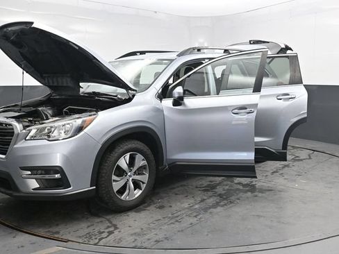 Used 2019 Subaru Ascent Premium AWD/4WD image 40