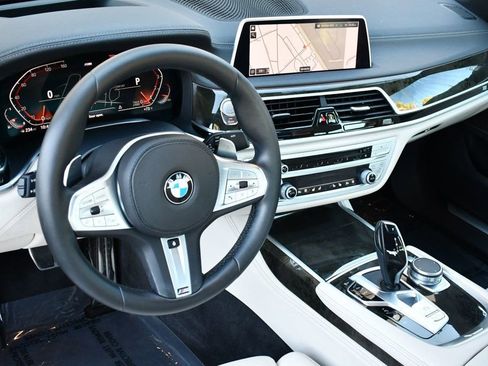 Used 2020 BMW 740i w/ Luxury Rear Seating Package image 12