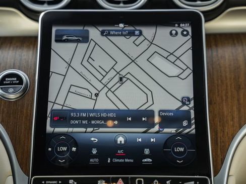 Used 2023 Mercedes-Benz GLC 300 4MATIC image 22