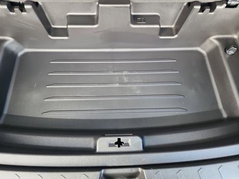 Certified 2023 Chevrolet Traverse LT AWD/4WD image 30