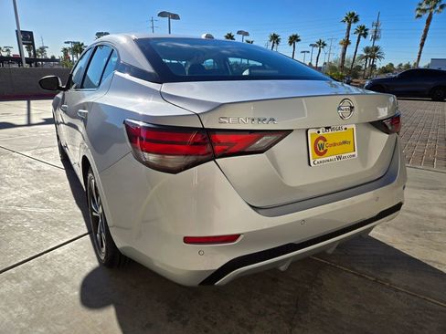 Used 2023 Nissan Sentra SV image 4