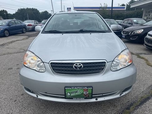 Used 2005 Toyota Corolla LE w/ Audio Value Pkg FWD image 2
