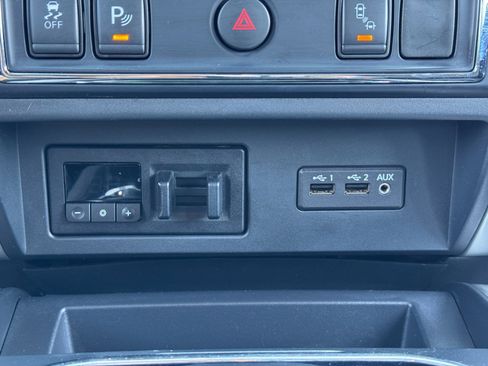 Used 2019 Nissan Titan PRO-4X w/ Pro-4x Utility Package image 28