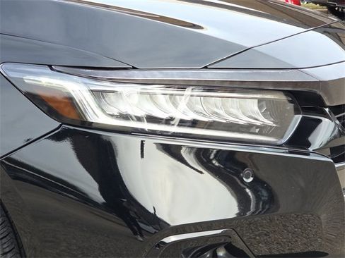 Used 2022 Honda Accord EX-L image 4