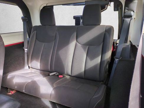 Used 2014 Jeep Wrangler Rubicon AWD/4WD image 16