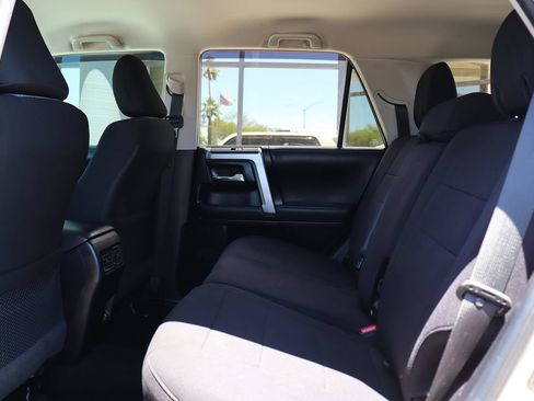Used 2022 Toyota 4Runner SR5 AWD/4WD image 30
