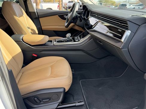 Used 2023 Audi Q8 Premium w/ Convenience Package image 22