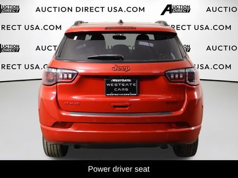 Used 2023 Jeep Compass Limited AWD/4WD image 3