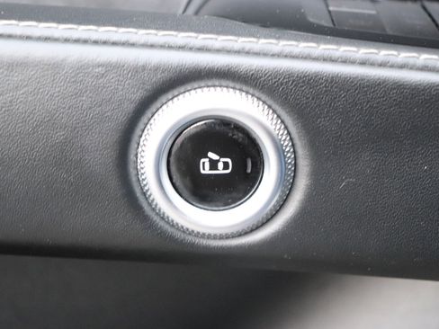 Used 2023 Maserati Grecale GT image 52