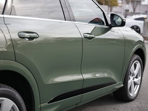 New 2025 Audi Q5 2.0T Premium Plus image 8