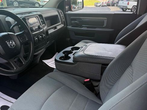 Used 2013 RAM 1500 Express RWD image 17