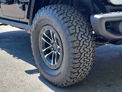 New 2026 Jeep Wrangler Unlimited Rubicon AWD/4WD image 12