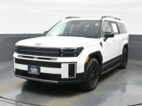 Used 2025 Hyundai Santa Fe XRT image 1