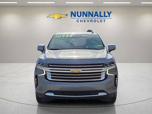 Certified 2022 Chevrolet Suburban High Country AWD/4WD image 8