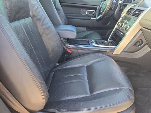 Used 2015 Land Rover Discovery Sport HSE image 23