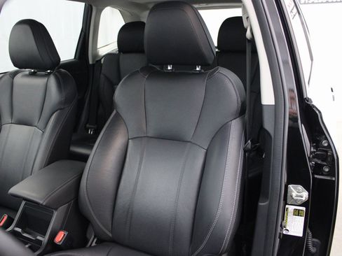 Used 2021 Subaru Forester Touring w/ Popular Package #2 image 19