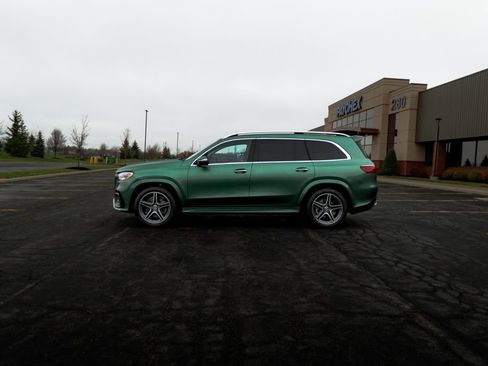 New 2026 Mercedes-Benz GLS 450 4MATIC image 10