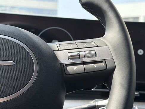 New 2026 Hyundai Kona Limited AWD/4WD image 9