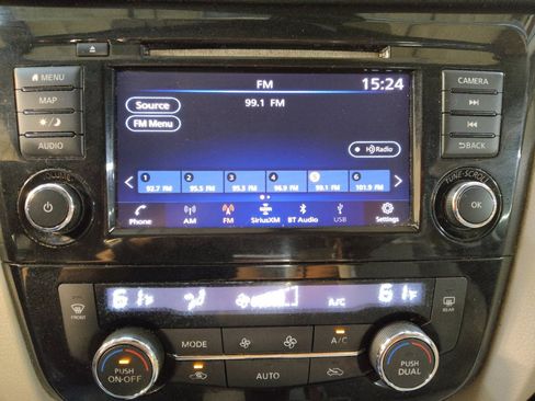 Used 2019 Nissan Rogue Sport SL w/ Premium Package AWD/4WD image 25