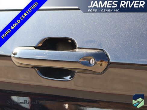 Certified 2025 Ford Explorer ST-Line w/ ST-Line Street Pack image 21