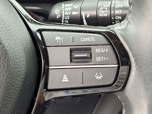 Used 2024 Honda CR-V EX-L image 32