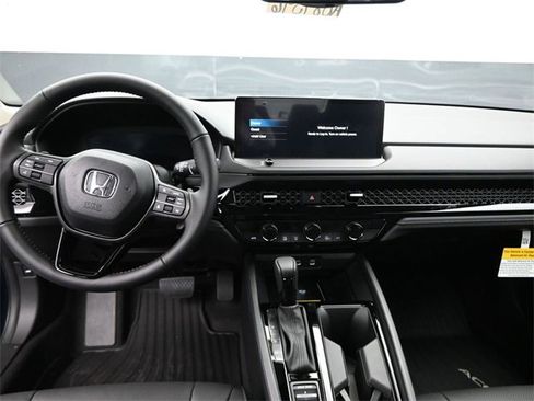 New 2025 Honda Accord EX-L image 10