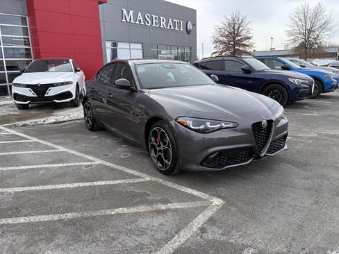 New 2026 Alfa Romeo Giulia AWD image 4