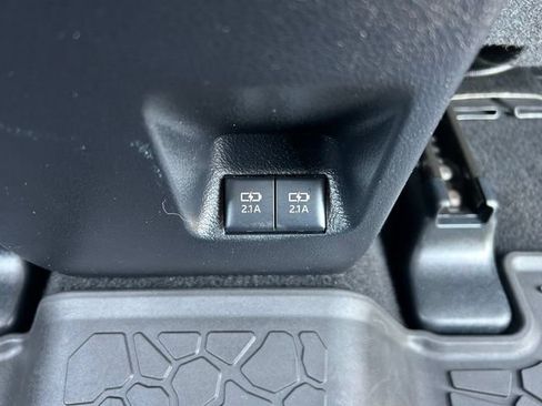 Used 2021 Toyota 4Runner TRD Pro AWD/4WD image 38