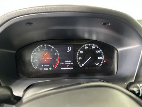 Used 2025 Honda HR-V Sport image 17