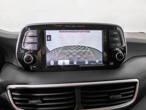 Used 2020 Hyundai Tucson Limited w/ Winter Weather Package image 8