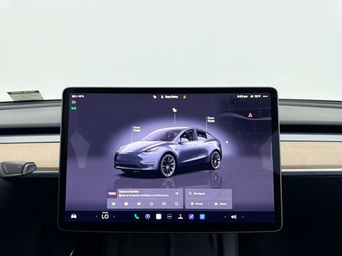 Used 2023 Tesla Model Y Long Range image 21