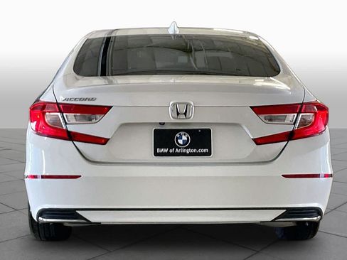 Used 2019 Honda Accord EX-L image 4