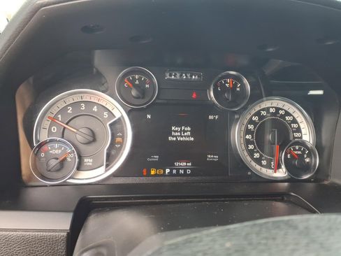 Used 2018 RAM 3500 Laramie image 11