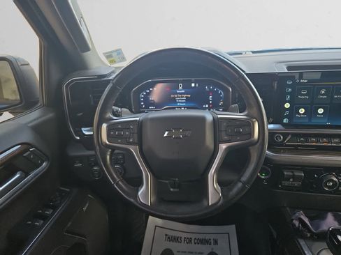 Used 2022 Chevrolet Silverado 1500 RST w/ Convenience Package II image 12