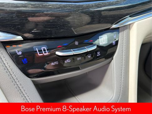 Used 2022 Cadillac XT6 Premium Luxury FWD image 22