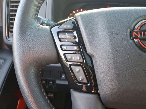 Used 2023 Nissan Frontier PRO-4X w/ Pro-4X Premium Package image 22