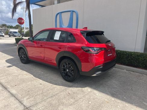 Used 2024 Honda HR-V Sport image 6