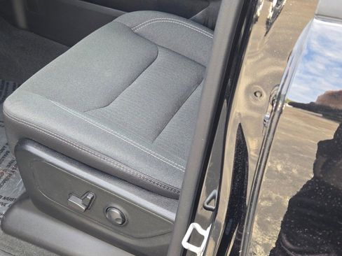 Used 2022 RAM 1500 Big Horn AWD/4WD image 22