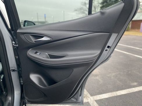 Used 2024 Buick Encore GX Sport Touring image 13