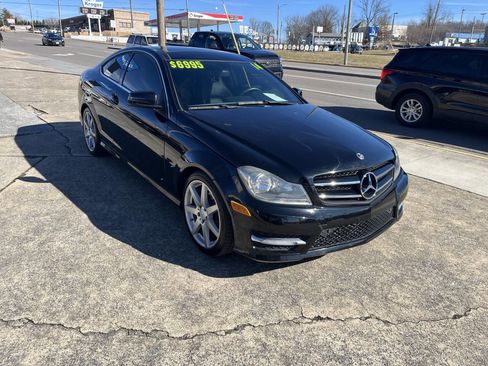 Used 2014 Mercedes-Benz C 250 Coupe image 3