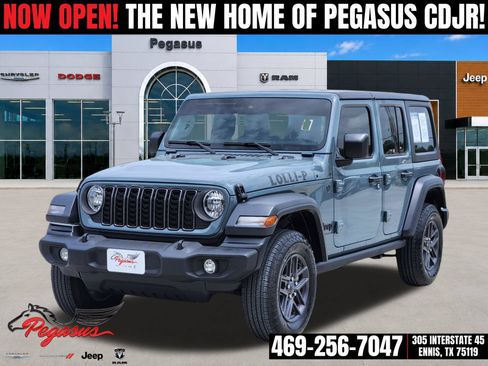 Used 2024 Jeep Wrangler Unlimited Sport AWD/4WD image 2